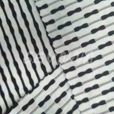 Transformieren Sie Ihre Yoga-Praxis mit unserem langlebigen Yoga-Wear Fabric