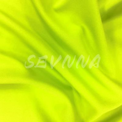 Stretch Leggings Stoff Innovatives Stretch Stoff für ein einwandfreies Fit And Feel