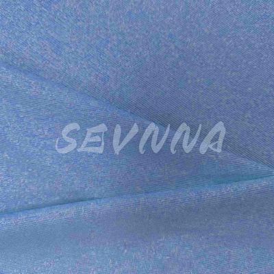 Umweltfreundliche, atmungsaktive Aktivkleidung aus Strick mit 81% recyceltem Polyester