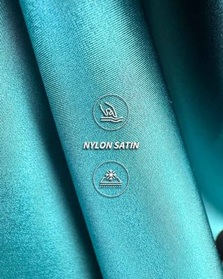 Atmungsaktive, recycelte Lycra-Stoffe sind die perfekte Lösung für umweltfreundliche Mode