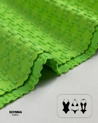 Strukturiertes Schwimmgewebe – Hochleistungs-Material für komfortable und stilvolle Bademode