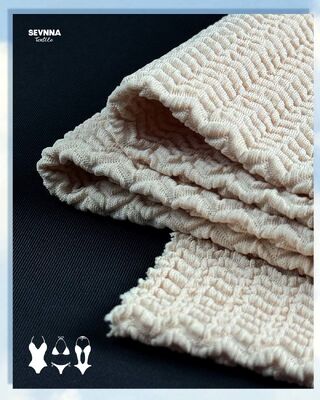 Eco Friendly Swimwear Fabric with Two Way Elasticity 130cm Width and 250gsm Weight for Sustainable Swimwear