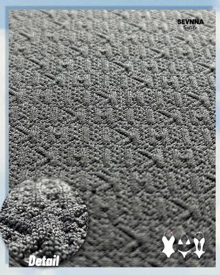 Chlorbeständiger strukturierter Schwimmstoff mit 98 % recyceltem Polyester und UPF 50+ Schutz