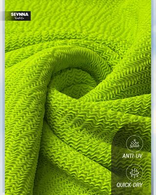 270 gm Faltenbeständiges recyceltes Polyestergewebe für Strickkreislaufanwendungen