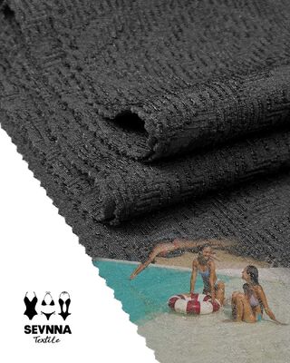 Kreisförmiges Stricken aus recyceltem Nylon mit 53% recyceltem Polyester und einem Gewicht von 390 gm für nachhaltige Textillösungen