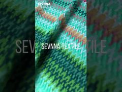 Strapazierfähiges Doppelstrickgewebe mit 85 % recyceltem Nylon und 15 % Spandex für leichtes 135 g/m² Tragegefühl